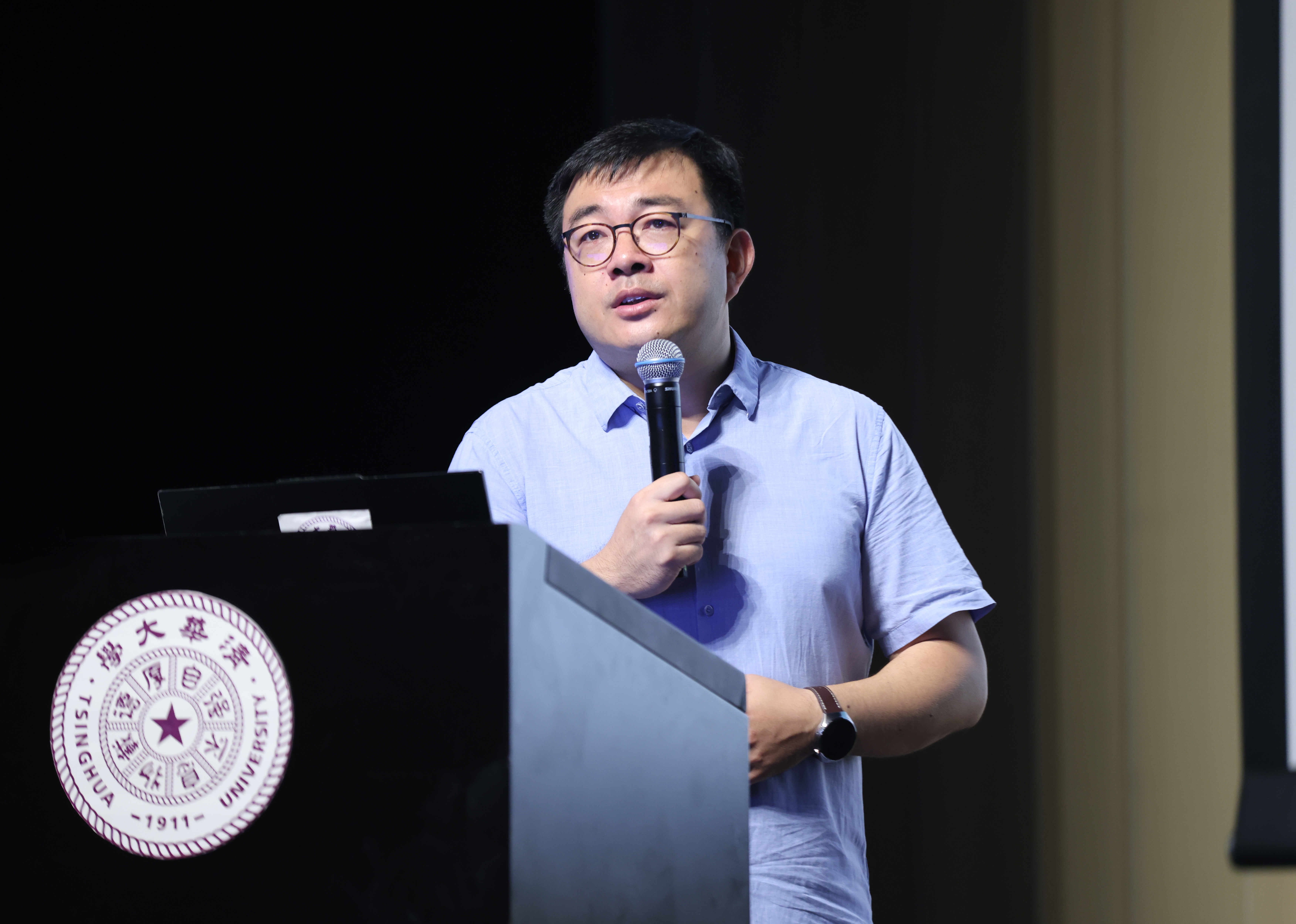 20240813-2024年新生骨干训练营-清大嘉艺-李乐飞作专题报告.JPG undefined